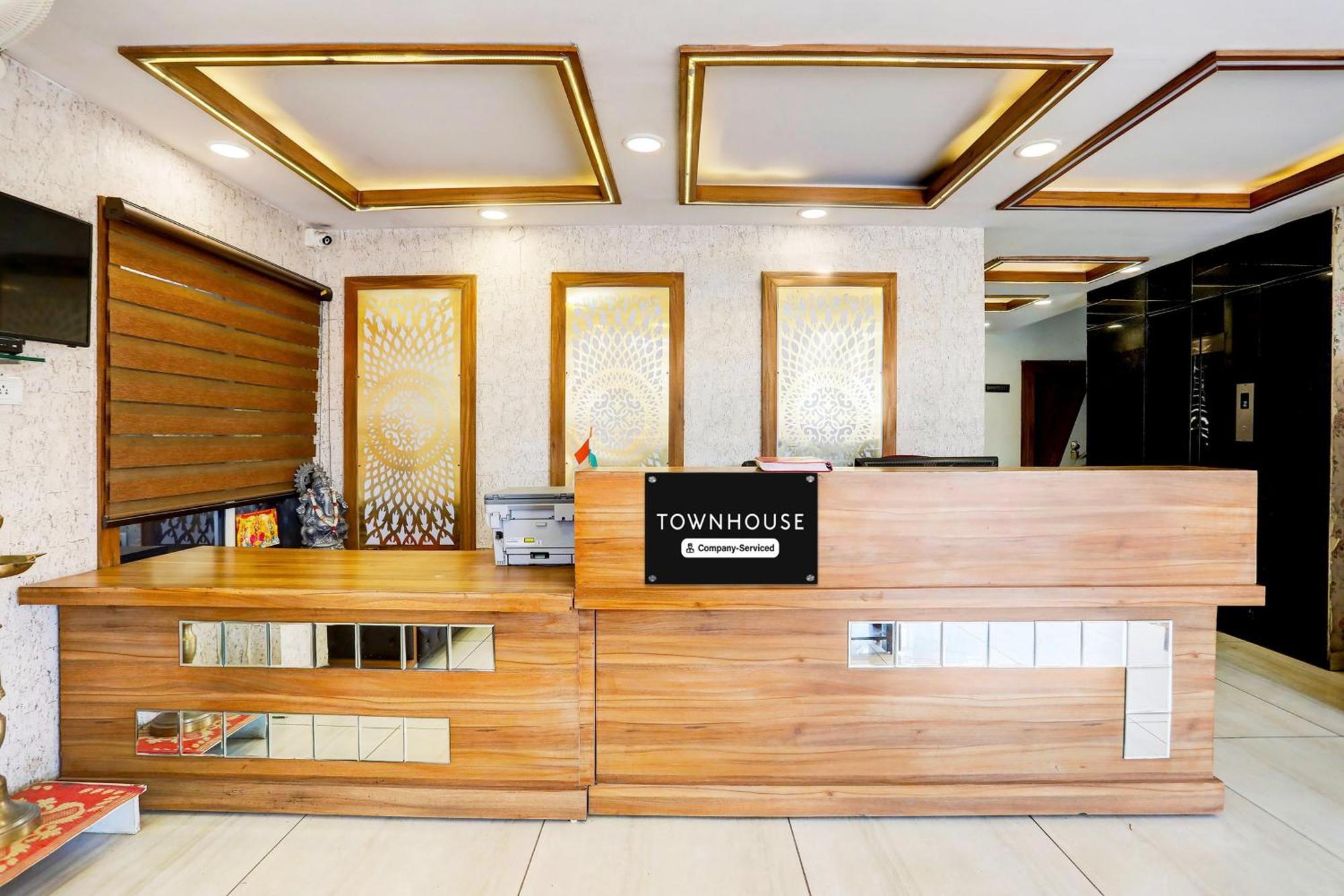 Super Townhouse Hoshangabad Road Near Aashima Mall Samarda Kaliāsot Zewnętrze zdjęcie